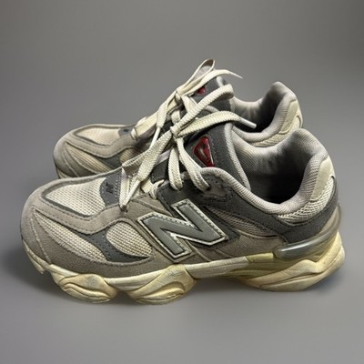 New Balance 9060 Rain Cloud GC9060GY Boys 2.5 Gray Sneakers