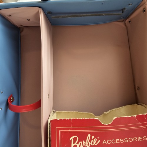 Vintage 1964 Barbie and Ken Double Doll Vinyl Blue Carrying Case - Picture 14 of 24