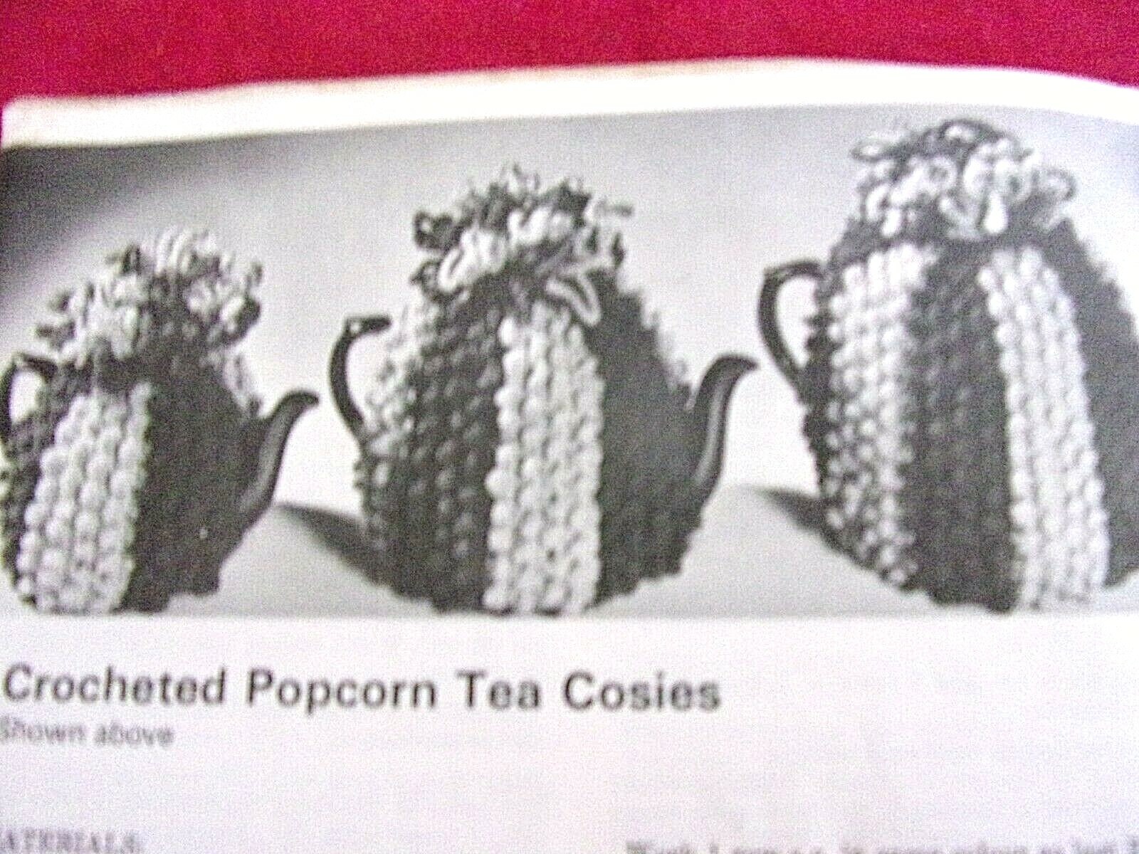VINTAGE 60S"BEEHIVE NOVELTIES & GIFTS" /KNIT & CROCHET PATTERN BOOKLET