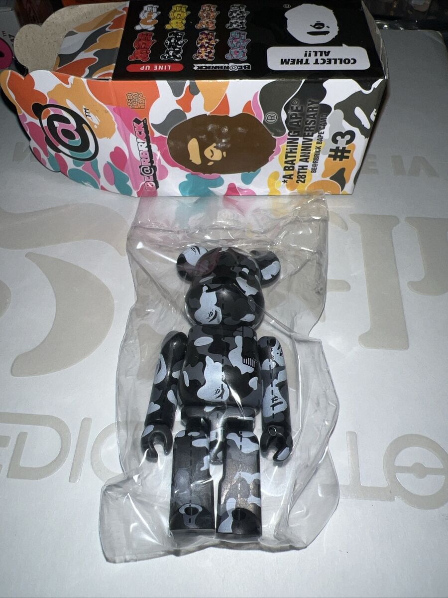 Bearbrick🐻🧱x A Bathing Ape BAPE 28th Anniversary Camo #3 Bearbrick🐻🧱x A Bathing Ape BAPE 28th Anniversary Camo #3