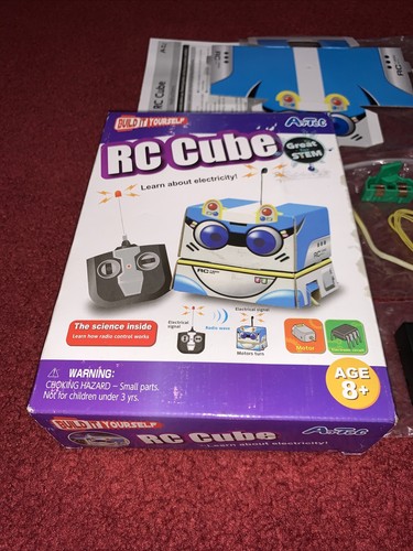 RC Cube Artec-95062 Educational Building Kit BRAND NEW & UNUSED! 100% COMPLETE! - Picture 2 of 12