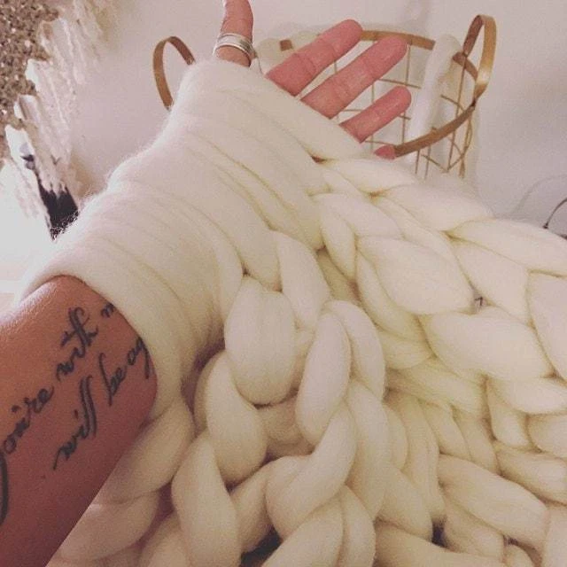 10 lbs Pounds Wool Roving Yarn, Make Your Own Large Chunky Knit Throw Blanket - Image 2 of 4