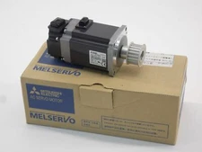 Mitsubishi Electric HF-KN43K AC Servo Motor 3000 RPM 101V 400W - NEW Surplus!