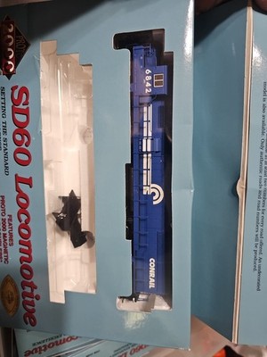 proto 2000 ho locomotive SD60 Conrail  #6842