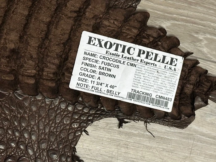 Marrón Genuino Caimán Cocodrilo Vientre Ocultar Cuero Piel Caimán Real Cocodrilo 483 Foto 4 de 4