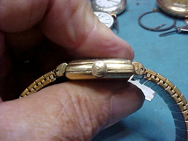 RELOJ HAMILTON DYSON MODELO HOMBRE MOVIMIENTO 747 GF VINTAGE EN CAJA ORIGINAL Foto 3 de 4