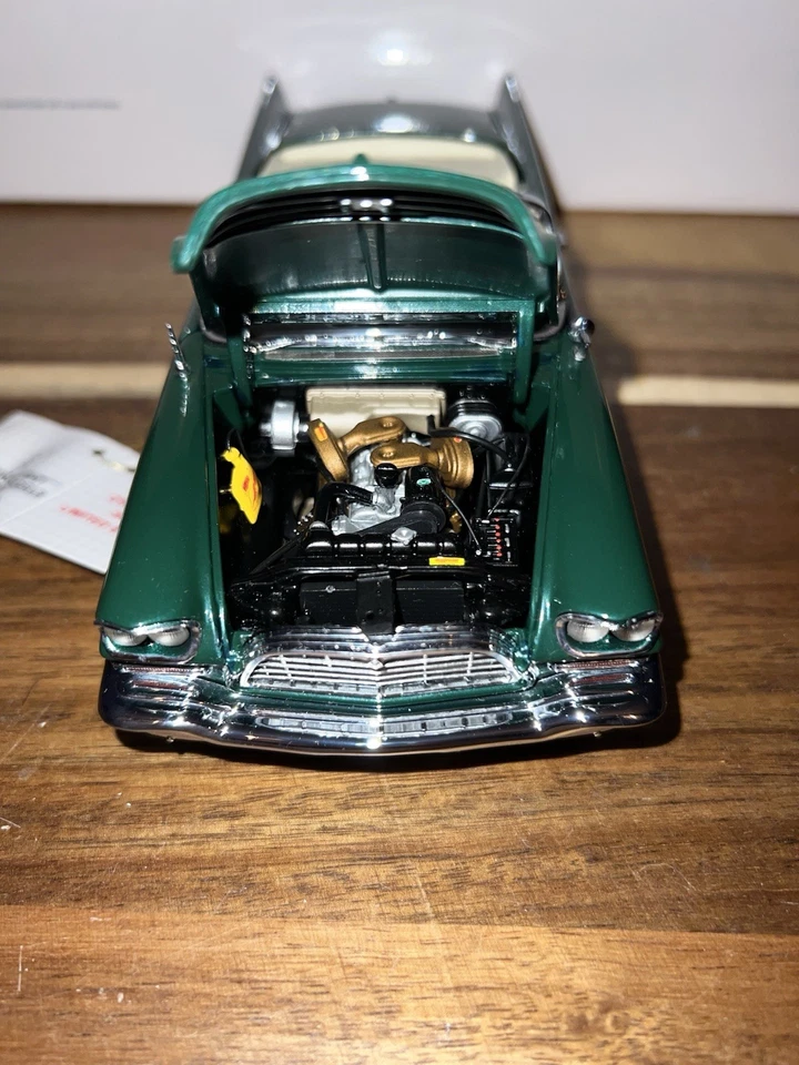 富兰克林铸币厂 1957 年克莱斯勒 300C 可调式 - 主街限量版 — 第 2/4 张图片