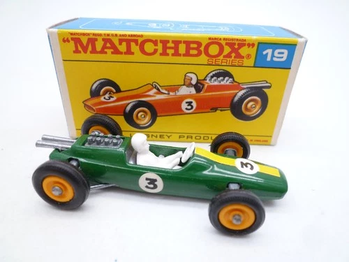 VINTAGE MATCHBOX LESNEY No.19d LOTUS RACING CAR IN ORIGINAL BOX 1965 O