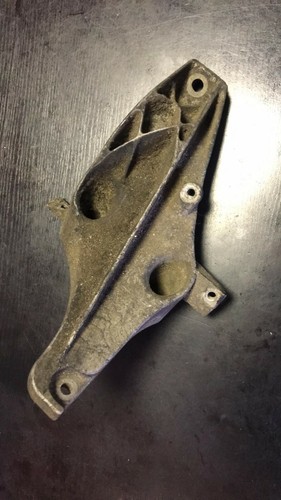 BMW e36 Motorlager Getriebehalter 1139821 Motorlager Getriebehalter