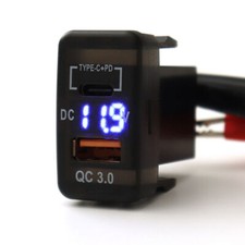 FOR TOYOTA PRADO/LANDCRUISER/RAV4/HIACE/HILUX USB Charger Adapter & Voltmeter