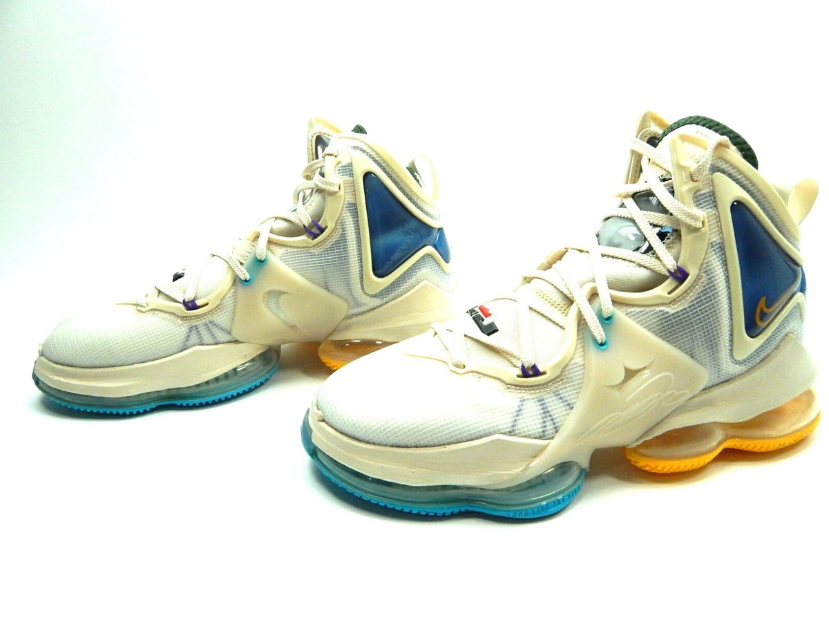 Nike Men shoes Lebron XIX 19 Basketball men size 13.0 pearl  display picture 2