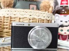 Fujifilm XF1 12.0MP 4x zoom Digital Camera Black English with 3-Inch LCD Tested