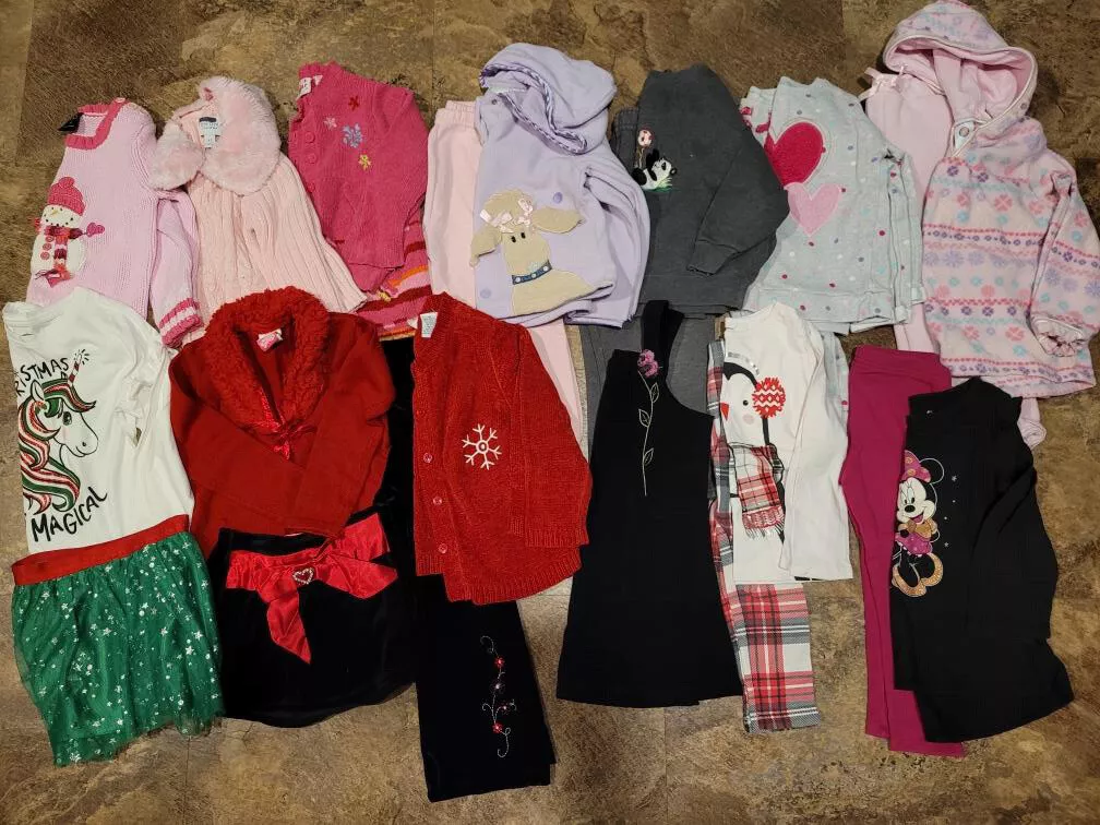 34 Pieces Girl 4T Winter Mix Colors, Mix Brands, Mix Style Clothing Lot