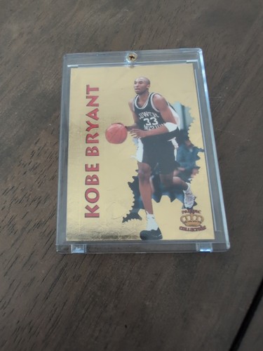 Pacific Collection Power Gold Foil 1996 #PP-6 Kobe Bryant novato radiocontrol inserto - Imagen 9 de 18
