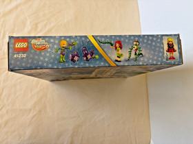 LEGO DC Super Hero Girls: Super Hero High School (41232) 712 Pcs Set Retired