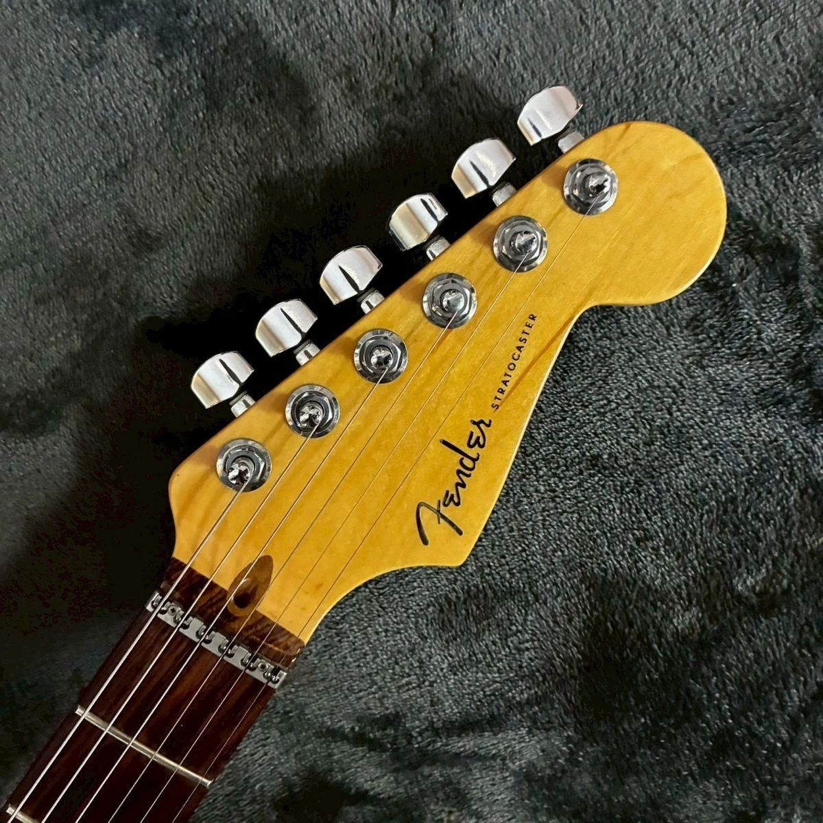 Preços baixos em Guitarras Fender American Deluxe Stratocaster | eBay