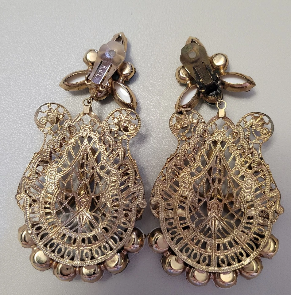 Pendientes araña Kenneth Jay Lane KJL años 60 firmados tono oro verde y blanco Foto 4 de 4