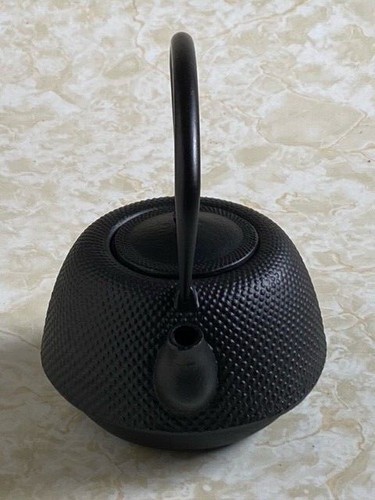 Nanbu iron kettle 2. FROM JAPAN. FREE SHIPPING. Very heavy. - Picture 2 of 12
