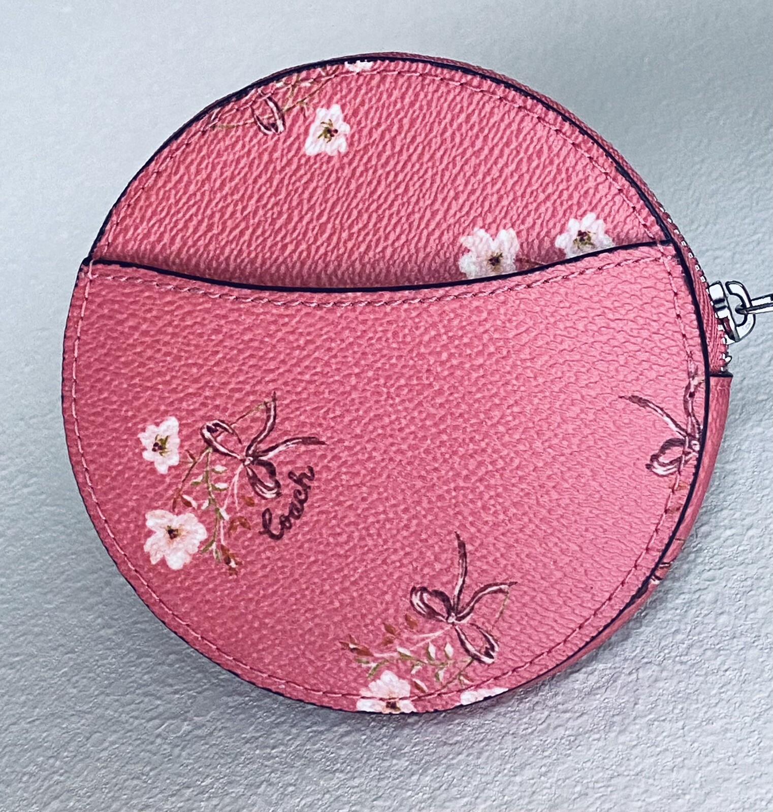 COACH PINK FLOWER & BOW ZIP COIN/CARD CASE ROUND 6667… Gem