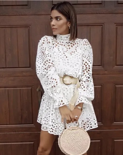 H&M TWhite Eyelet Broderie Anglaise Mini Smocked Dress size