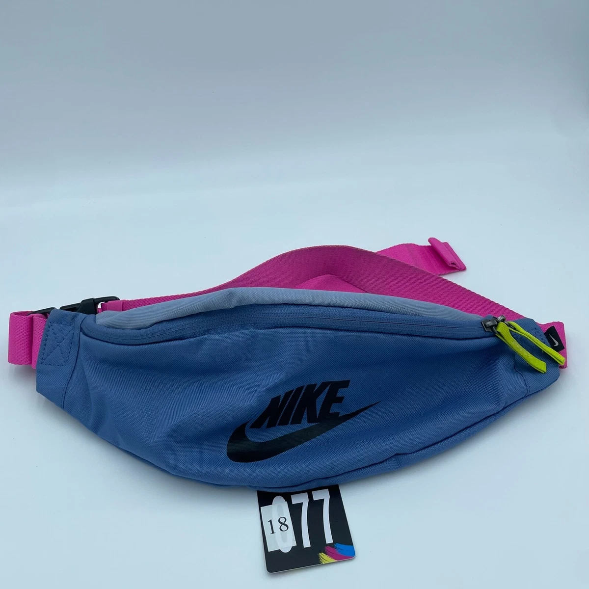 Nike Heritage fanny pack in blue