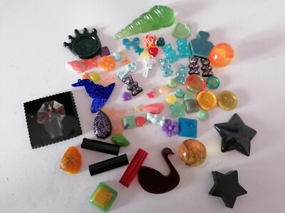 Konvolut Kreativmaterial Cabochon Resin