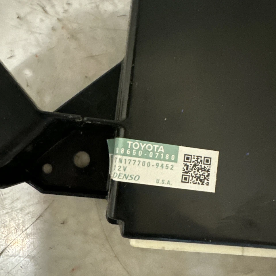 2013 TOYOTA AVALON AMPLIFIER ASSEMBLY MODULE OEM 8865007180 - Image 2 of 4