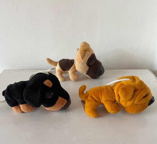 Vintage Artist Collection The Dog 5 cute little plush puppies 2003 - Picture 9 of 12