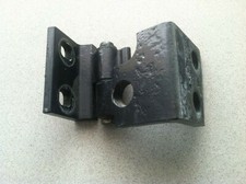 2000-2006 BMW X5 E53   DRIVER LEFT REAR TOP DOOR HINGE   OEM PART