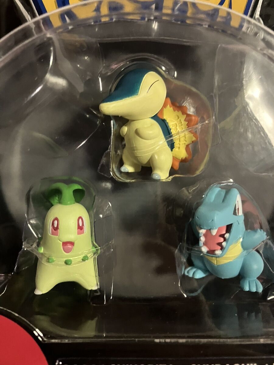 TOMY Nintendo Pokemon Generation 2 Starter 3 Pack Totodile TOMY Nintendo Pokemon Generation 2 Starter 3 Pack Totodile