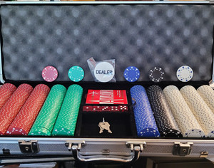 11.5g (0.4 oz) Suited Poker Chip Set with Heavy Duty Case (19 lbs total)