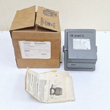 United Electric J402-454 Pressure Switch 0-30 PSI