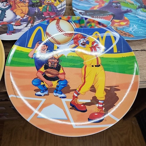 9 neun Vintage McDonalds bunte Melamin Teller Ronald McDonald - Bild 3 von 17