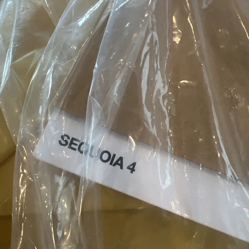 The North Face Sequoia 4 Car Camping Beach 4 Person 3 Season Tent - Yellow Silt - Image 3 of 4