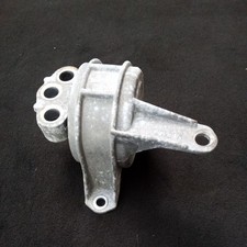 2004-2009 VAUXHALL ASTRA H 1.6 PETROL DRIVER SIDE RIGHT ENGINE MOUNT 90539246