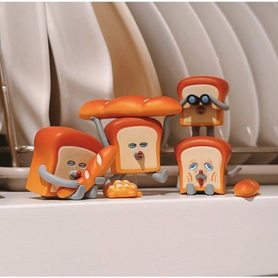Mini Bread Thief Series Generation 1 Bread Man Creative Collectible 1PC