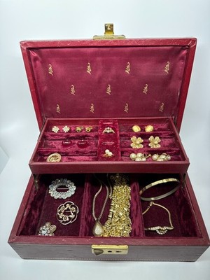 Vintage Jewelry Collection Burgundy Mele box Gold tone mixed some signed