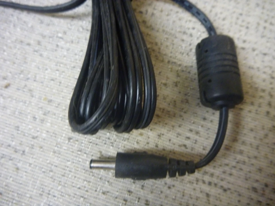 APD-4152-08 AC Power Supply Adapter Output 7.5V 2.0A 2000mA 3.45mm X 1.35mm tip - Image 4 of 4