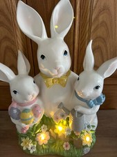 DECOR ILLUMINEE 15  EASTER LED FAMILY OF BUNNIES IN GARDEN
