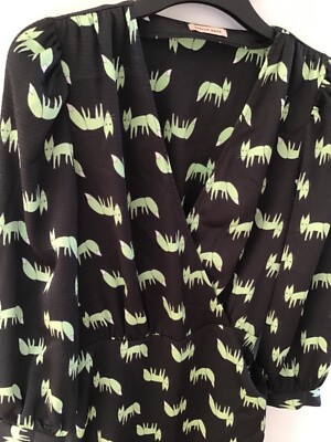 stella nova minikleid wickel 36 schwarz grün fuchs print boho blogger