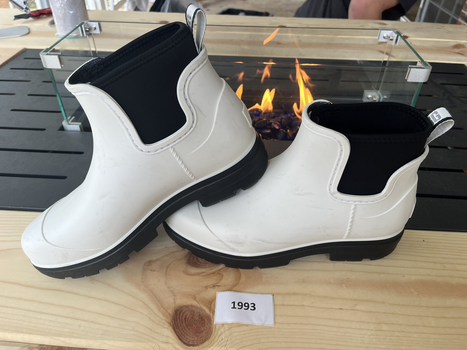 Women's Shoes UGG DROPLET Waterproof Slip On Chelsea Rainboots WHITE - sz 9