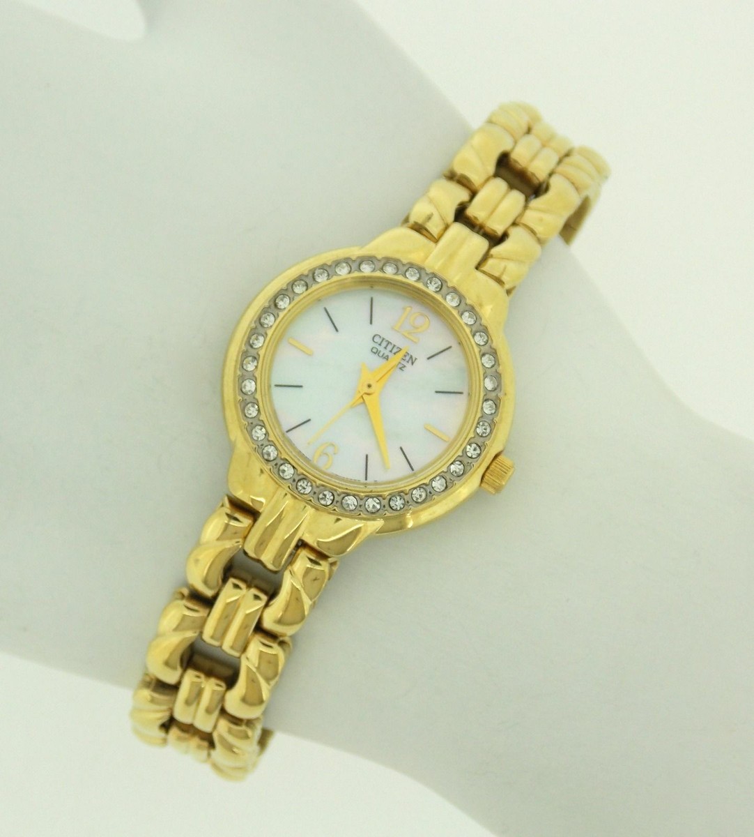 Ladies Citizen Quartz Watch Japan Movement Mother of Pearl  display picture 1