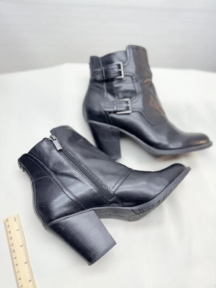 Bandolino Boots Womens Size 10 Black Block Heel Buckle Ankle Booties Side Zip - Image 4 of 4