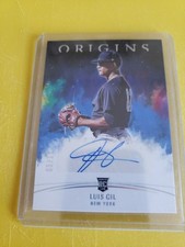 2022 Panini Chronicles Origins Signatures Luis Gil #OS-LG Blue /10 (AU, RC).