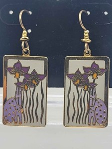 Authentic Vintage Designer LAUREL BURCH Signed ROSS RABBIT Gold Plated Pierced Earrings