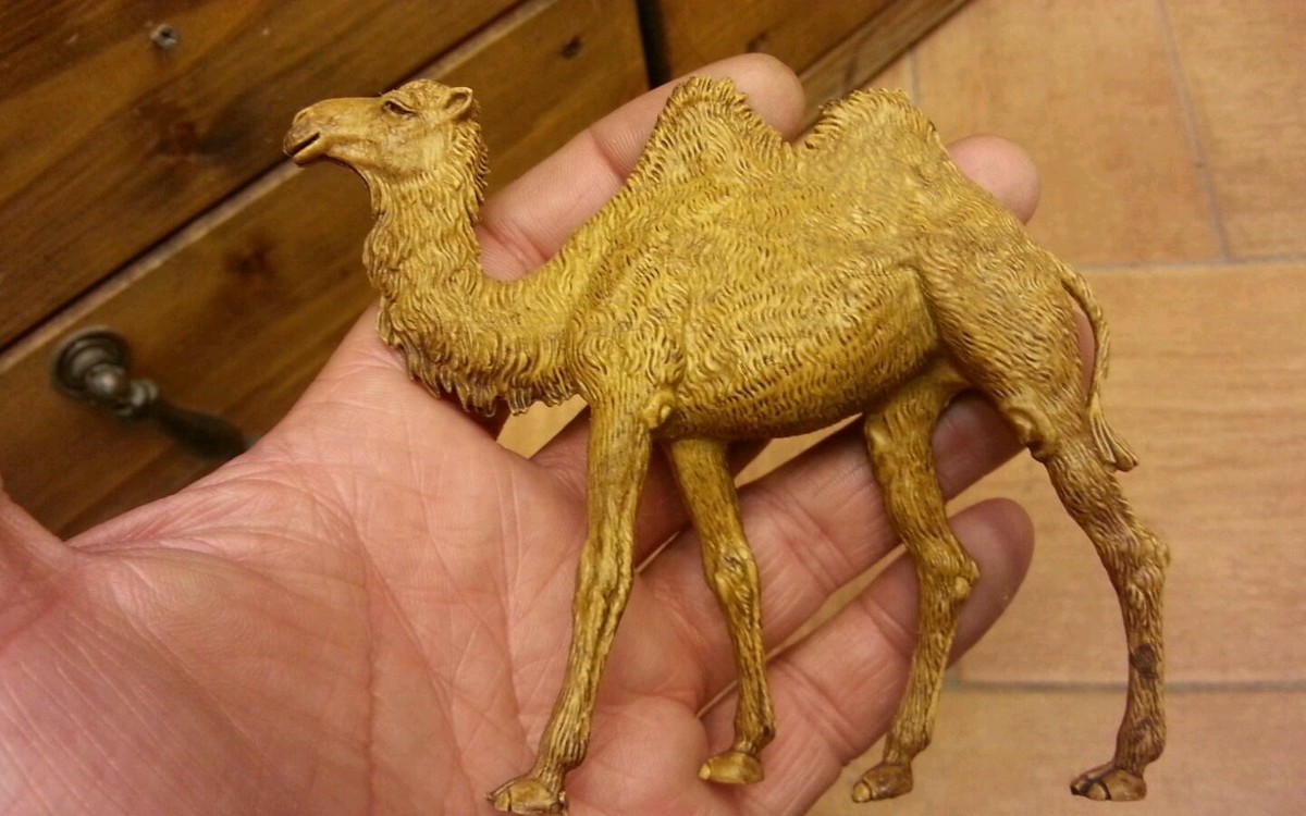 Scultura Pelle Di Cammello Prezzo Toro Thun Statuina Presepe THUN Donna Vasaia C