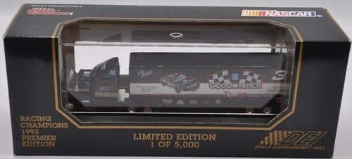 VINTAGE 1:87 SCALE RACING CHAMPIONS DALE EARNHARDT ENASCAR TEAM HAULER - Picture 3 of 9