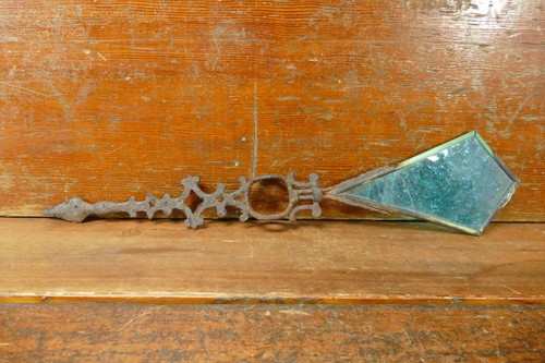Antique Cast Iron Weathervane Lightning Rod Arrow w/ Blue Stained Glass Tail 19” - Picture 5 of 11