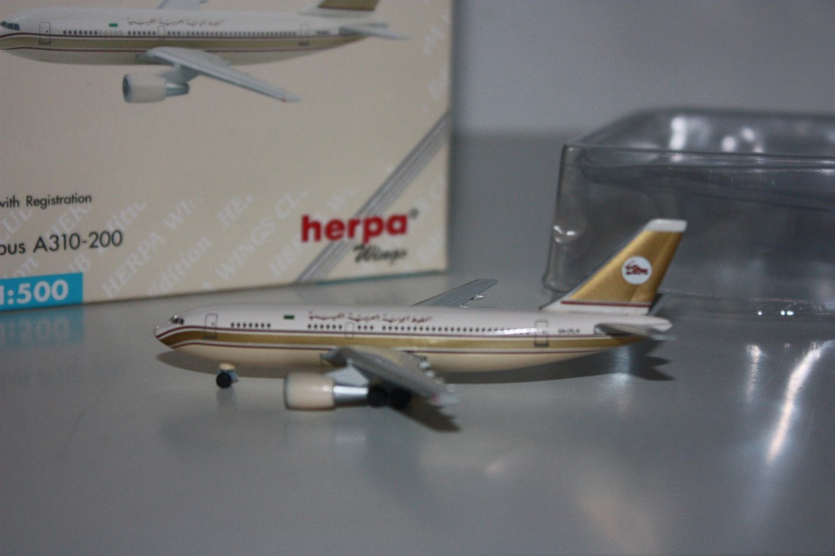 herpa wing LIBYAN ARAB航空　Airbus A310-200 Herpa Wings Libyan Arab Diecast Airplane Model Airbus A310