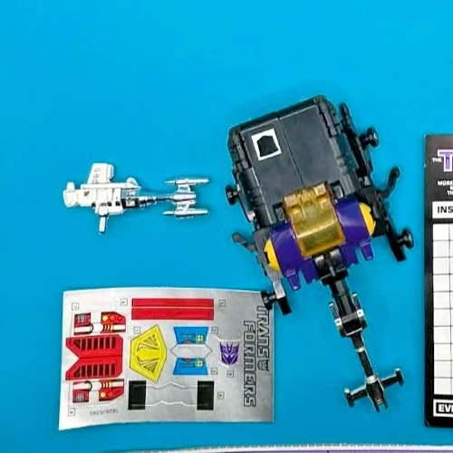 1985 BOMBSHELL 100% COMPLETE TECH SPEC G1 TRANSFORMERS UNUSED HIGH GRADE - Image 2 of 2